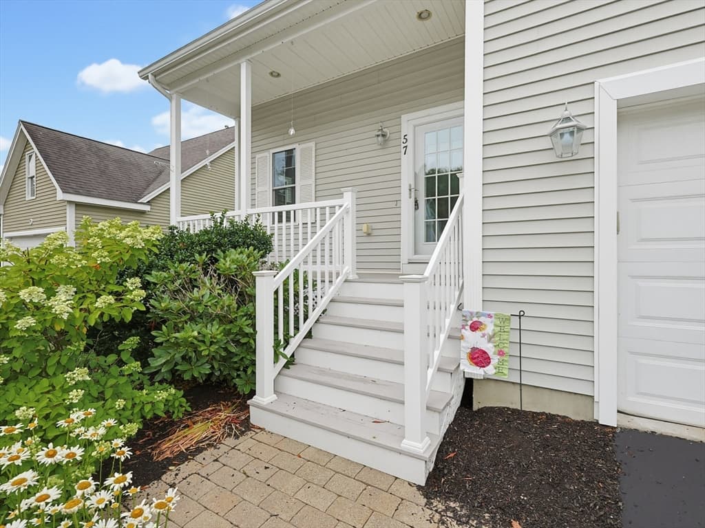 57 Zain Circle # 57, Milford MA 01757 photo 3