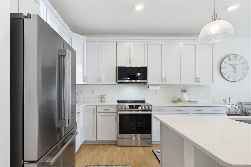 401 Emery Ln # 106, Sudbury MA 01776 photo 14