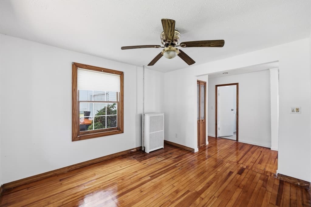 56 Lincoln Ave, South Hadley MA 01075 photo 14
