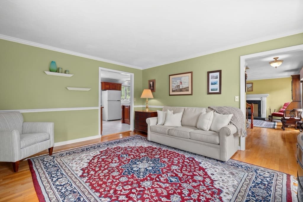 799 Hanover St, Hanover MA 02339 photo 5