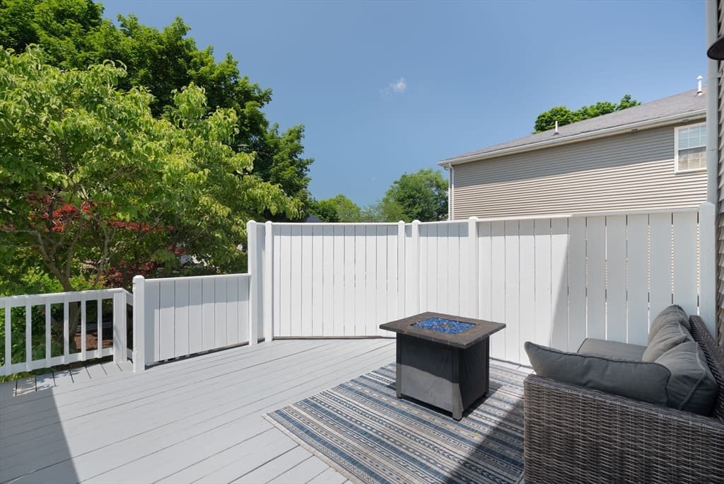 309 Hillside Avenue, Needham MA 02494 photo 32