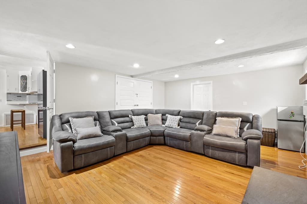 35 Perkins, Quincy MA 02169 photo 12