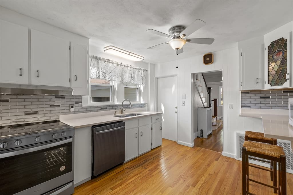 35 Perkins, Quincy MA 02169 photo 8