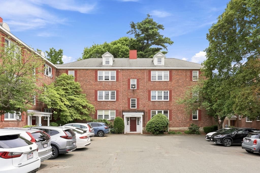 112 Maple St # 4, Malden MA 02148