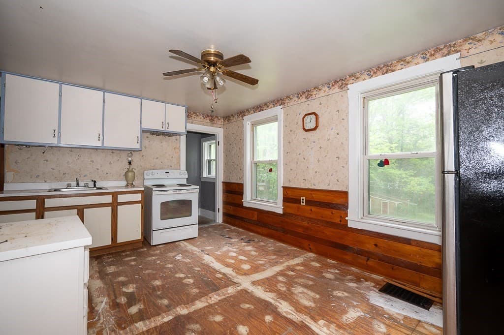 2 Family - 2 Units Side by Side at 22 Comins Rd, Oxford MA 01537, Oxford, photo 17 of 42