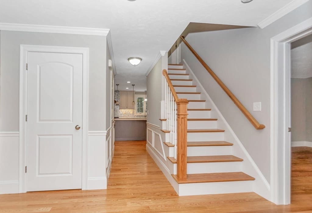 Single Family Residence at 19 Fourth Avenue, Billerica MA 01821, Billerica, photo 13 of 33