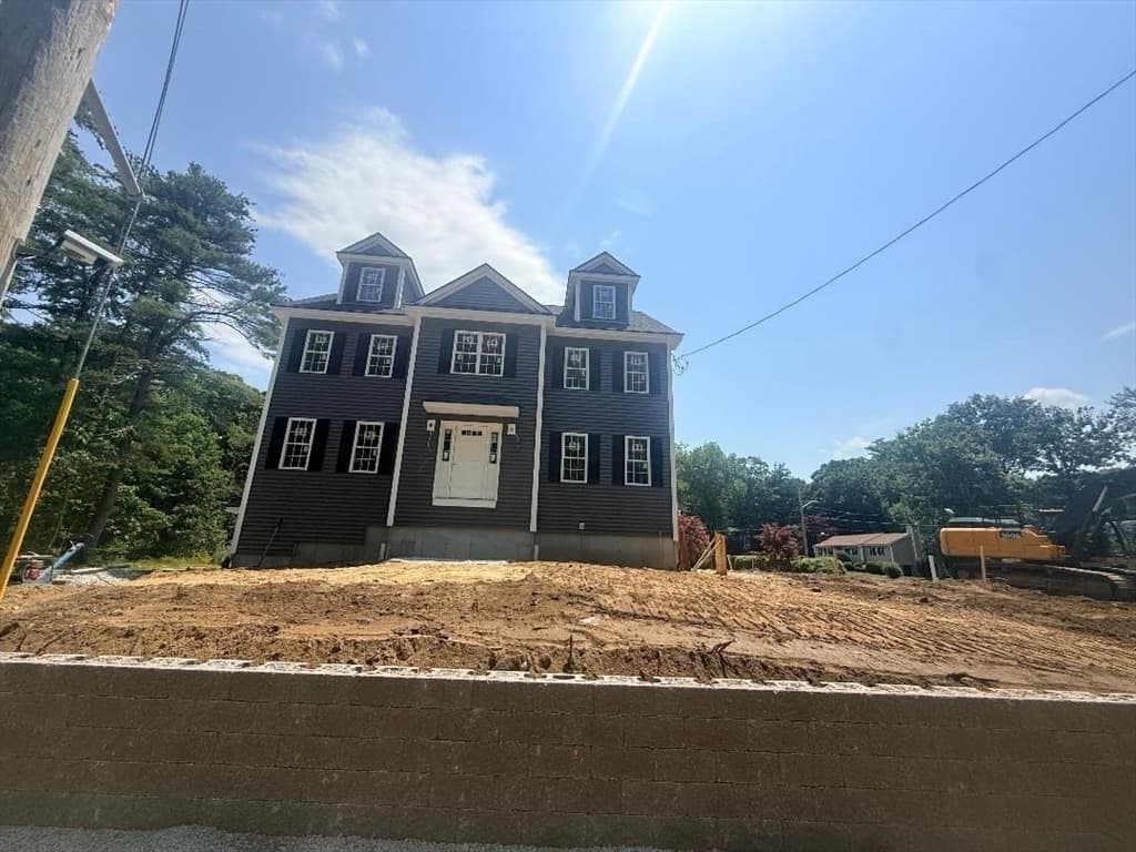 Single Family Residence at 19 Fourth Avenue, Billerica MA 01821, Billerica, photo 3 of 33