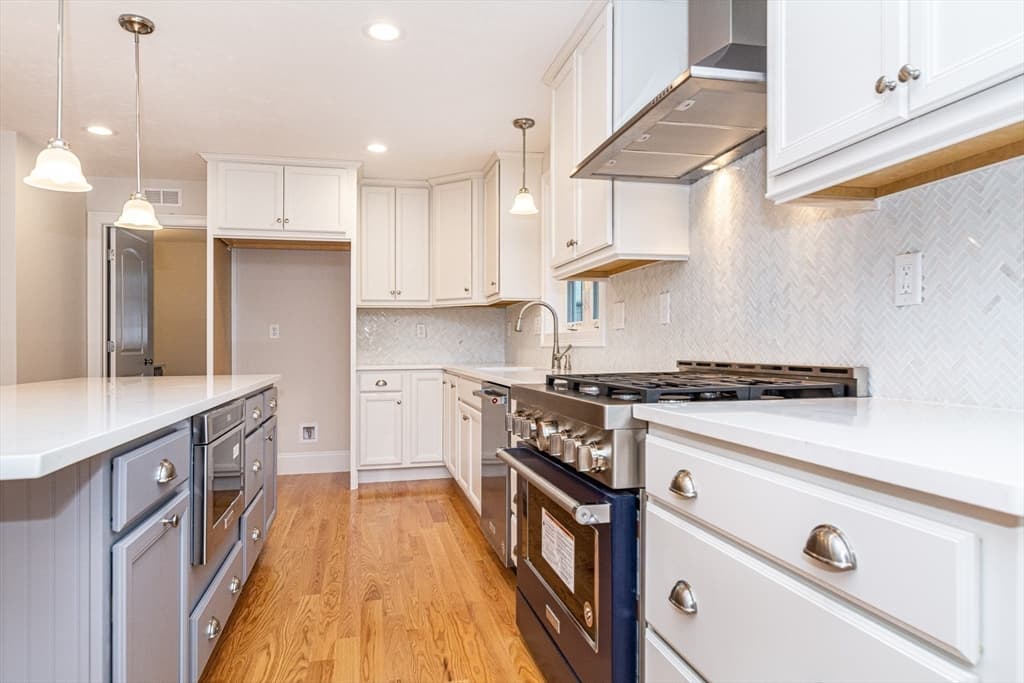 Single Family Residence at 19 Fourth Avenue, Billerica MA 01821, Billerica, photo 11 of 33