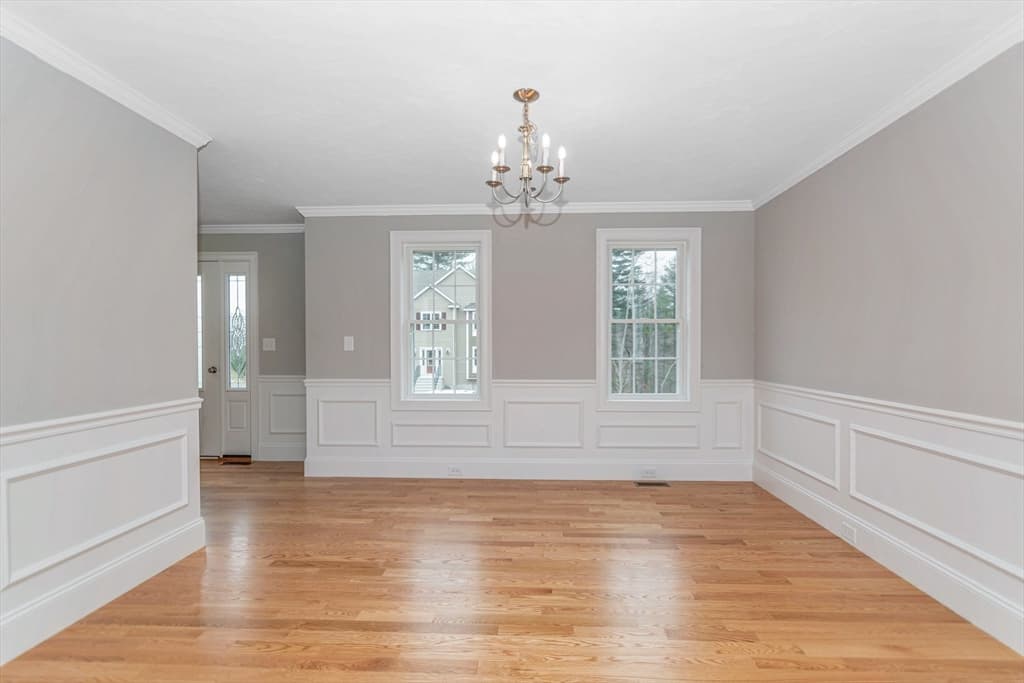 Single Family Residence at 19 Fourth Avenue, Billerica MA 01821, Billerica, photo 4 of 33