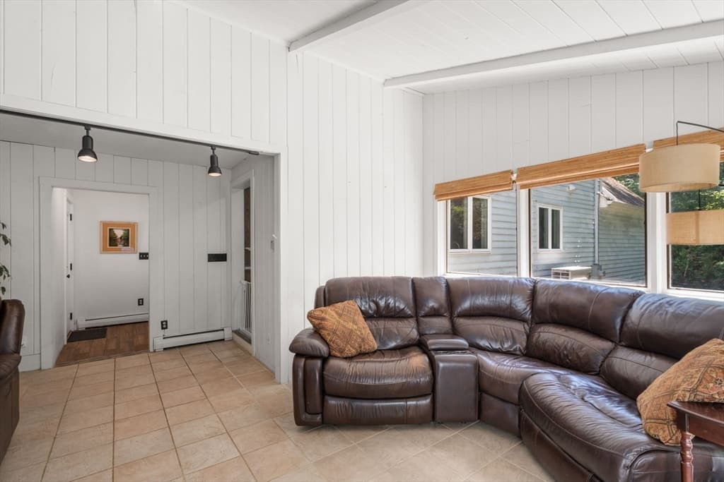 51 Laurelwood Rd, Holden MA 01520 photo 13