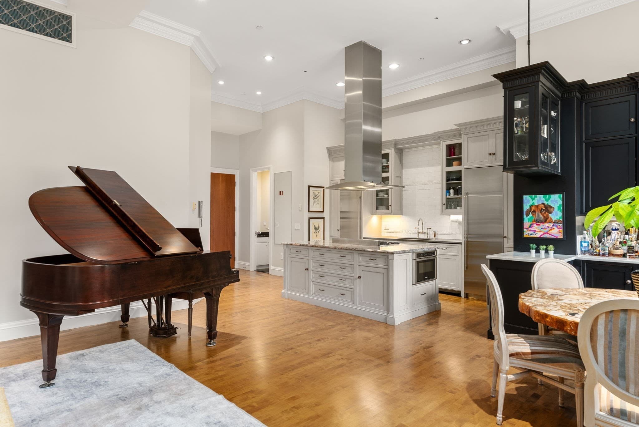 Condominium at 221 Columbus Ave # 203, Boston MA 02116, photo 10 of 22