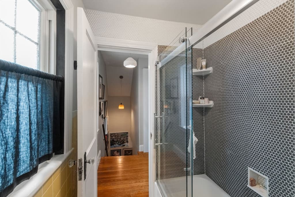 94 Town Hill St, Quincy MA 02169 photo 18