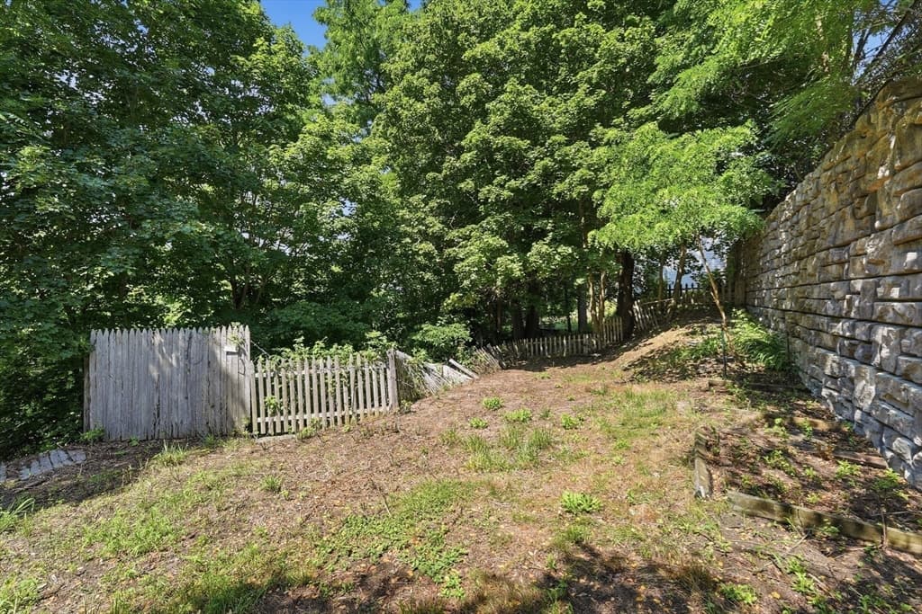 28 Tremont St, Athol MA 01331 photo 40