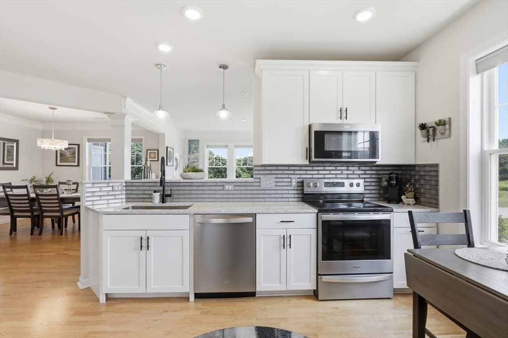 6 Overlook Dr # 204, Andover MA 01810 photo 8