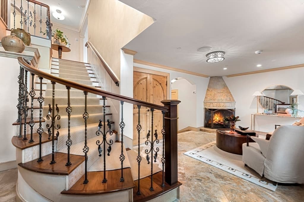 23-25 Beaver Place, Boston MA 02108 photo 20