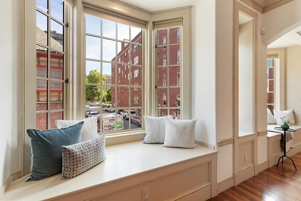 23-25 Beaver Place, Boston MA 02108 photo 4