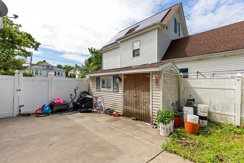 11 Jackson St, Saugus MA 01906 photo 28
