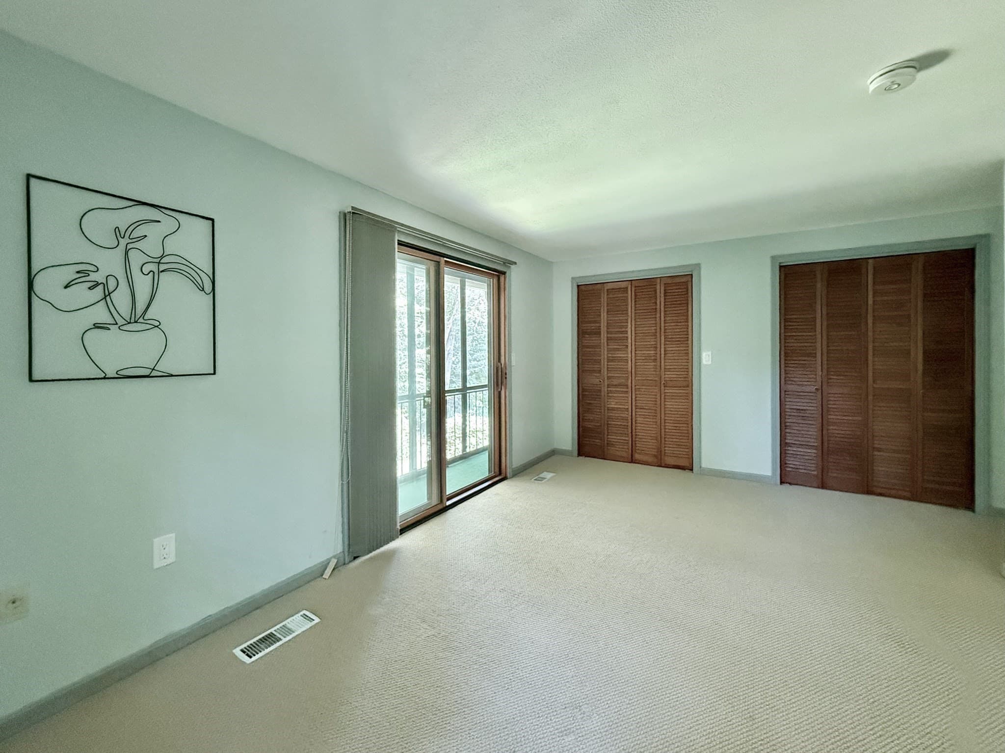 Condominium at 162 Prospect Ave # 7, Northampton MA 01060, Northampton, photo 14 of 22