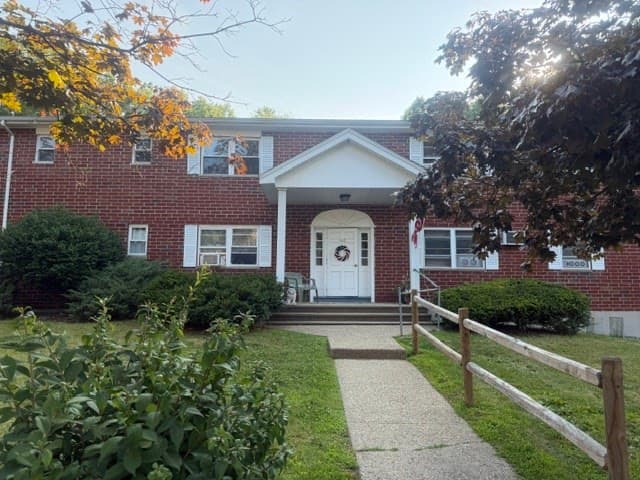 112 Litchfield Pines Drive # C, Leominster MA 01453