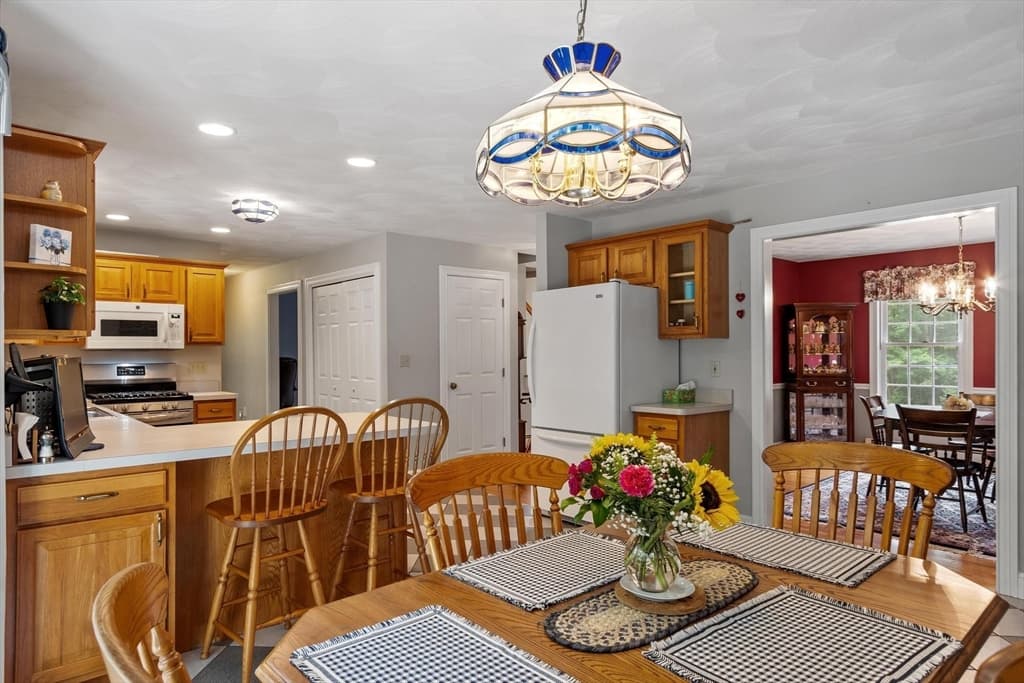 34 Arrowwood St, Methuen MA 01844 photo 6