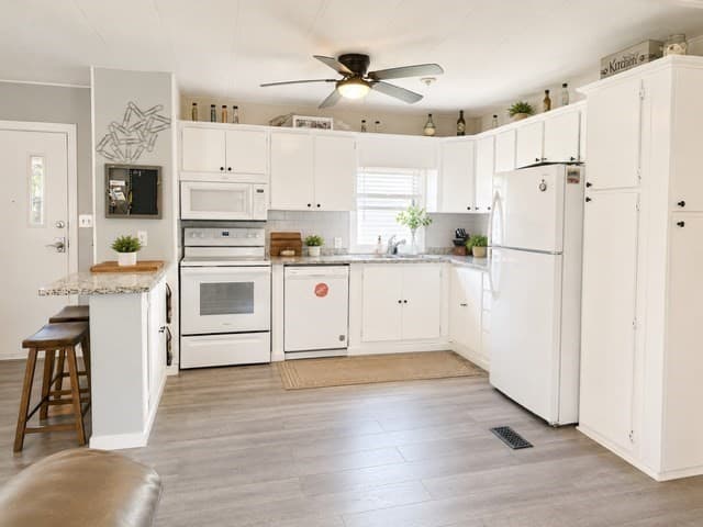 46 Teresa Dr, Hudson MA 01749 photo 6