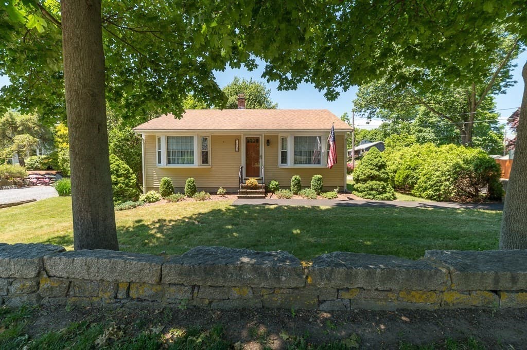 173 Main Street, Rockport MA 01966