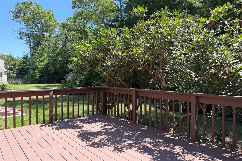 729 Old Barnstable Rd, Falmouth MA 02536 photo 11