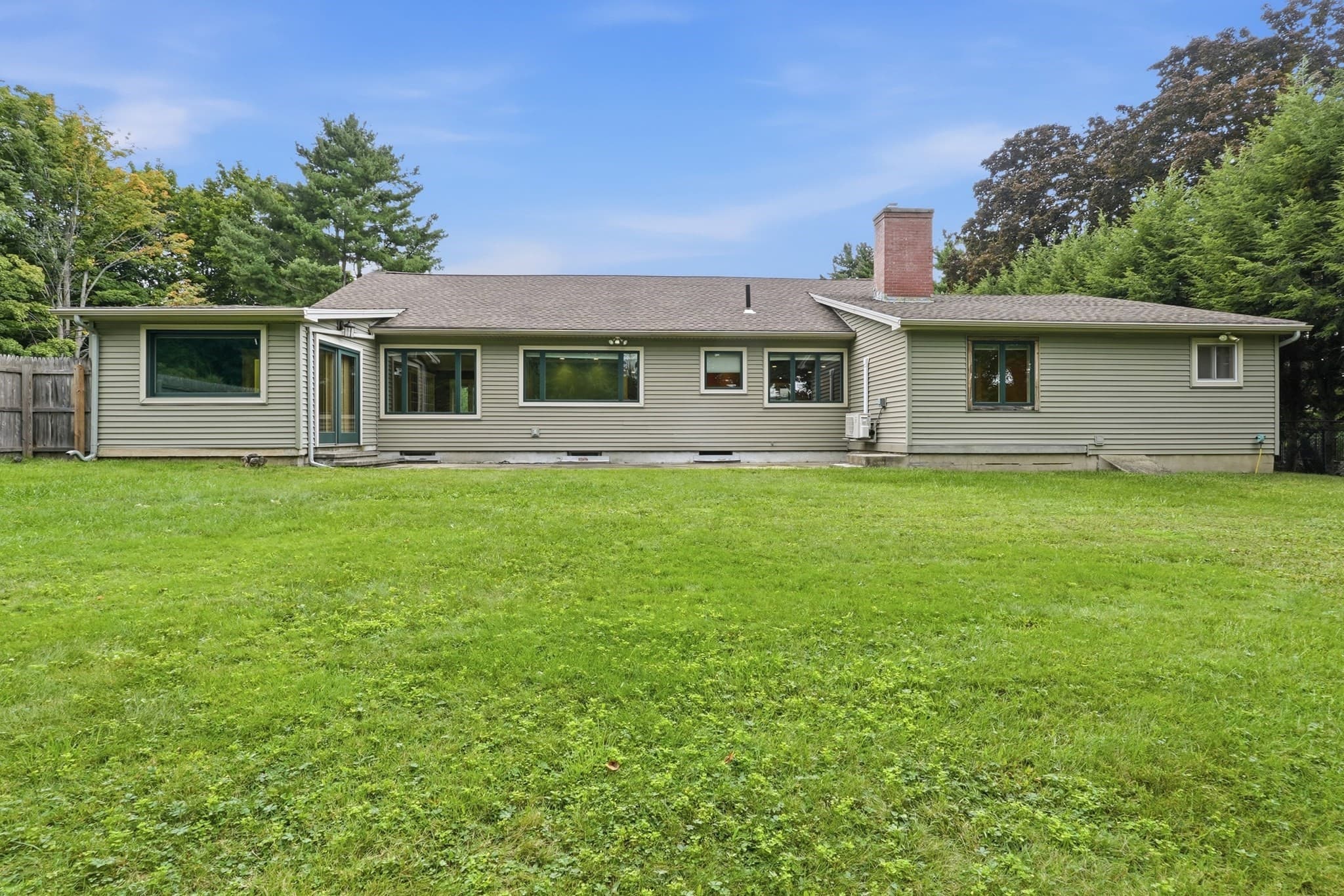Single Family Residence at 36 Crescent Dr, Ludlow MA 01056, Ludlow, photo 37 of 39