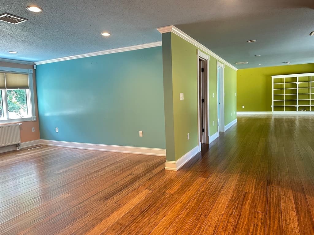 36 Crescent Dr, Ludlow MA 01056 photo 8