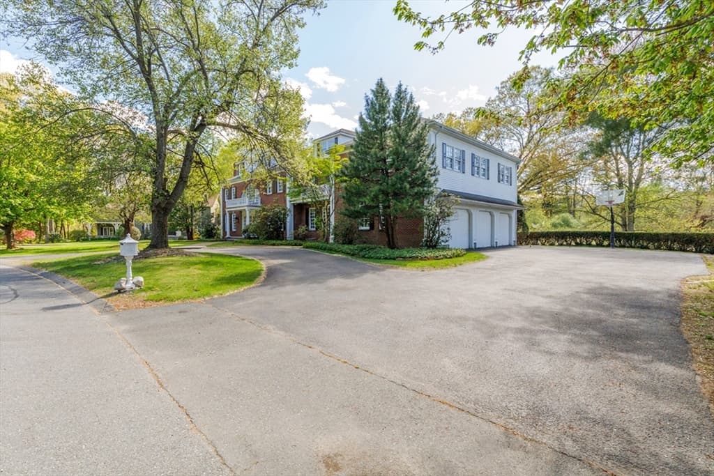 32 Solomon Pierce Road, Lexington MA 02421 photo 2