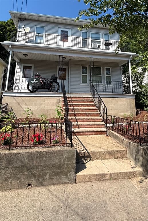 207 Gladstone St, Boston MA 02128