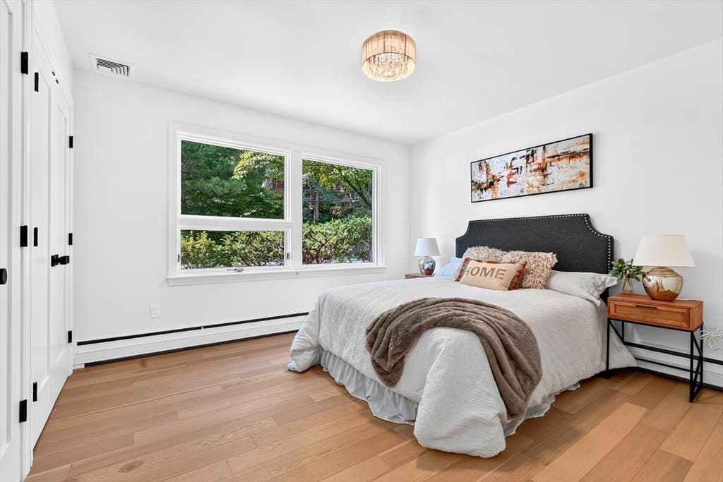 365 Newton St, Brookline MA 02467 photo 23