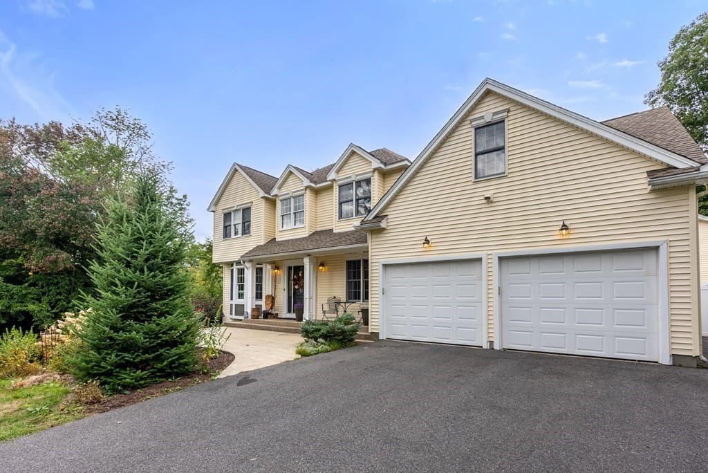 111 Springfield Street, Wilbraham MA 01095 photo 4