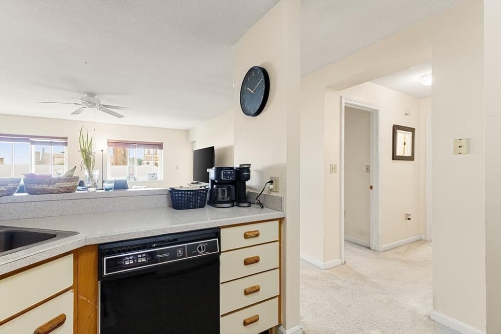 50 South Common St # 403, Lynn MA 01902 photo 17