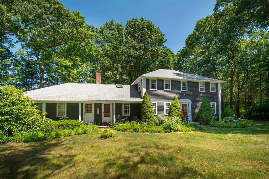 4 Old Forge Rd, Scituate MA 02066