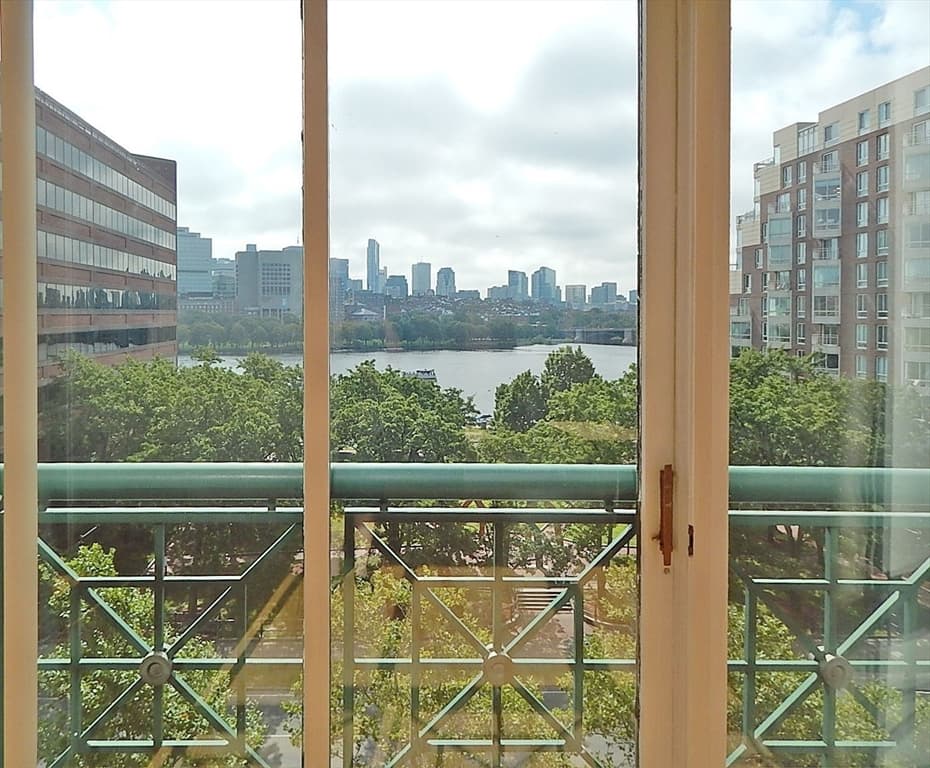 10 Rogers # 702, Cambridge MA 02142 photo 3