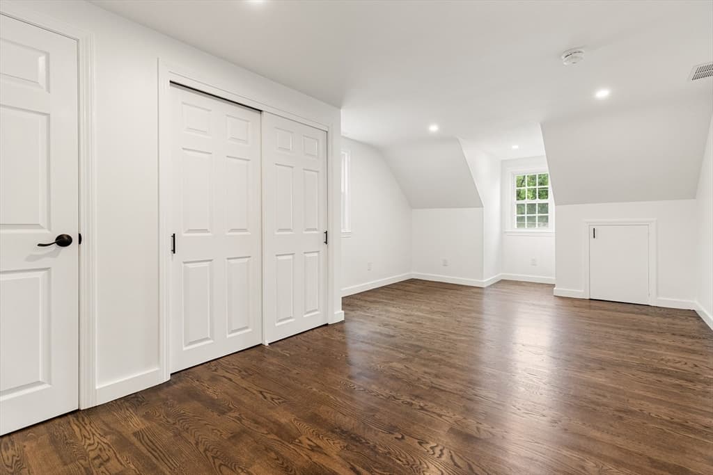 39 Mckinley Avenue, Lowell MA 01851 photo 17