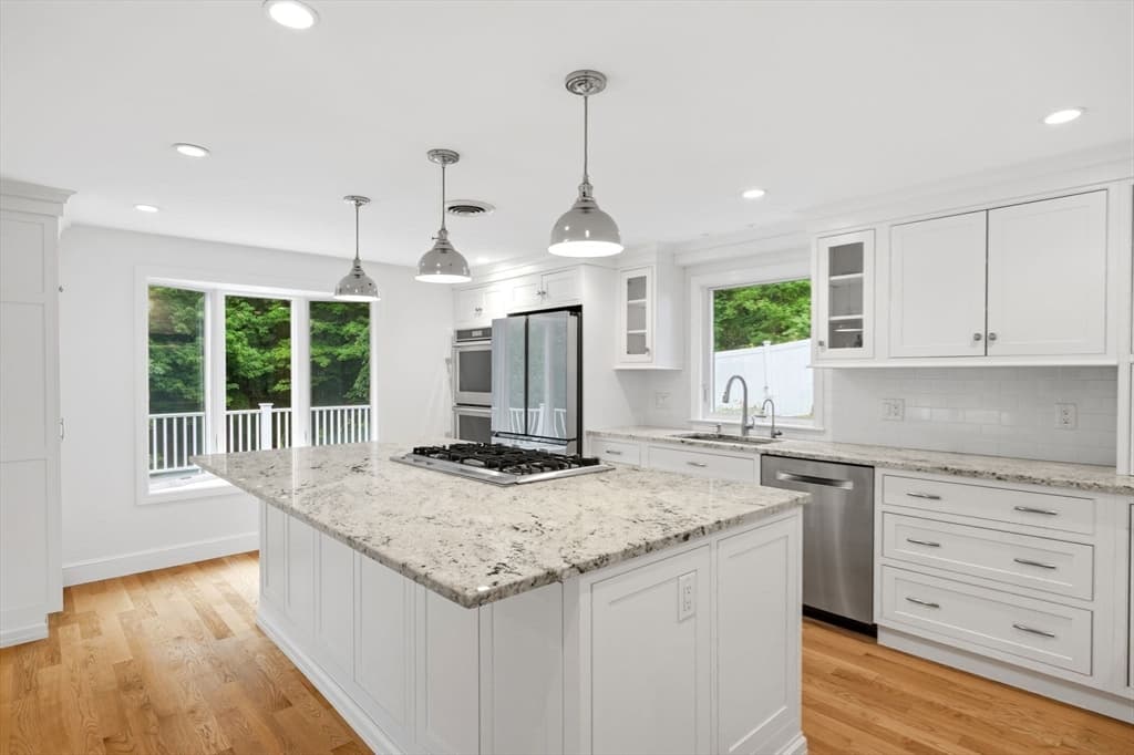 189 Union St, Hingham MA 02043 photo 32