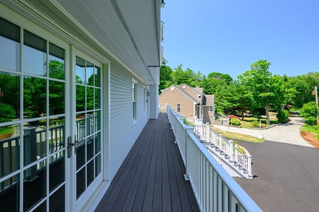 189 Union St, Hingham MA 02043 photo 5