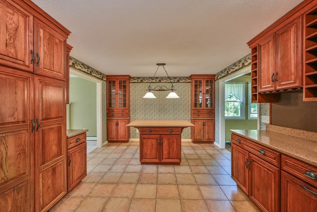 Single Family Residence at 19 Sawmill Road, Dudley MA 01571, Dudley, photo 22 of 42