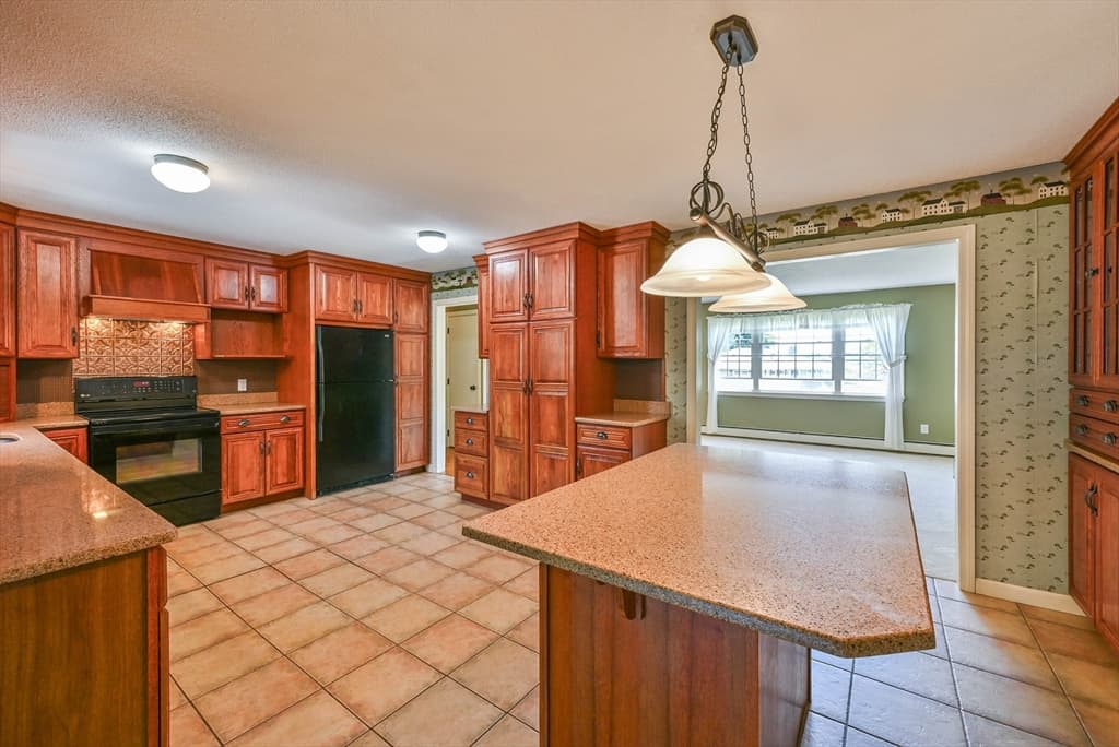 Single Family Residence at 19 Sawmill Road, Dudley MA 01571, Dudley, photo 19 of 42