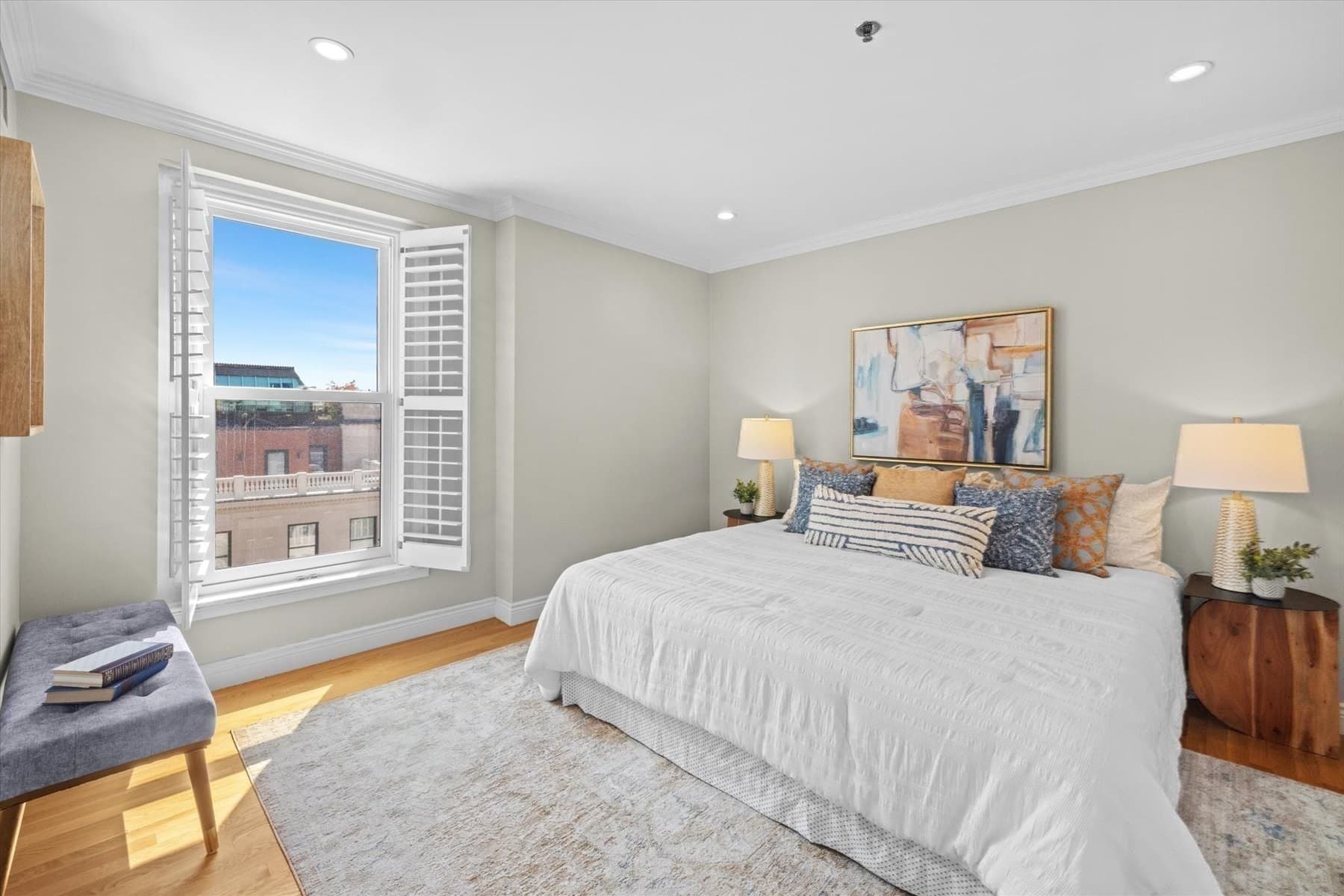 Condominium at 10 Charlesgate East # 502, Boston MA 02215, photo 10 of 34