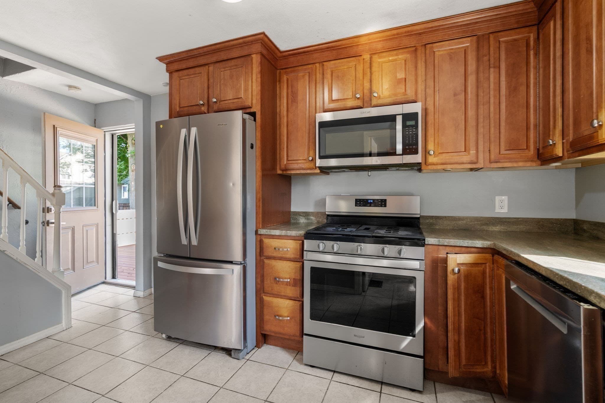 2 Family - 2 Units Side by Side at 146-148 Warren Ave, Milton MA 02186, photo 23 of 33