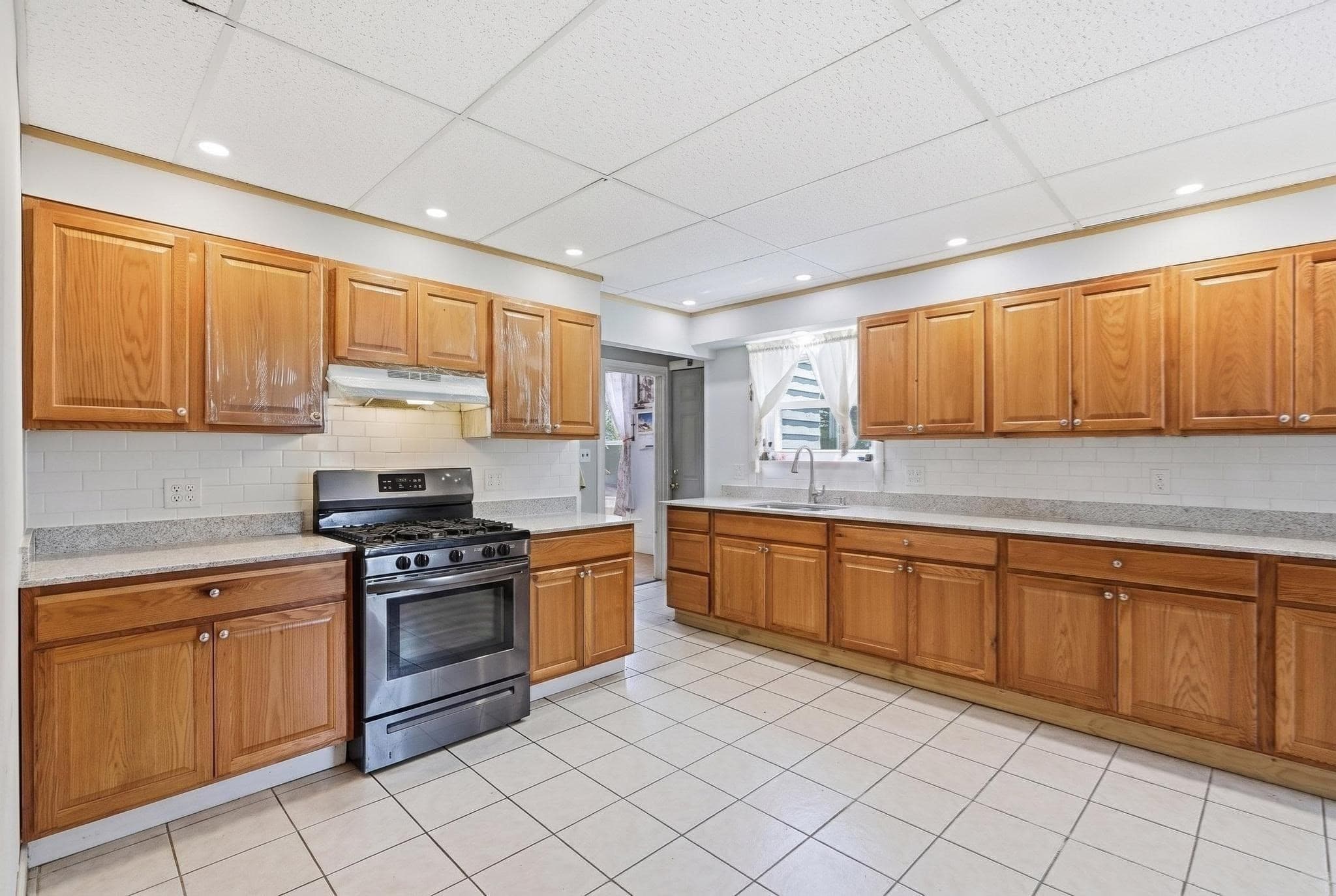 Single Family Residence at 20 John St, Chelsea MA 02150, Chelsea, photo 11 of 31