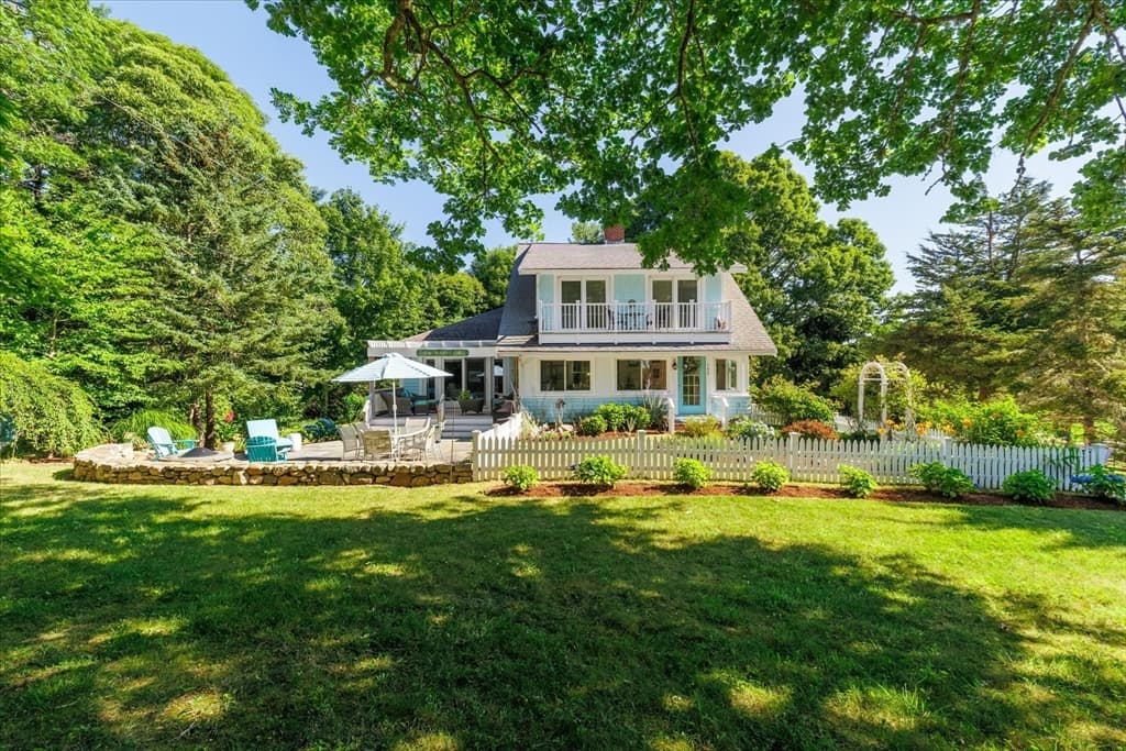 152 Namequoit, Orleans MA 02642
