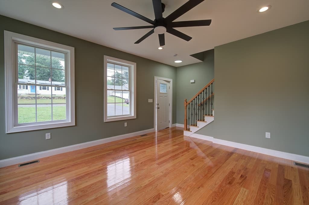 42 Roy St, Ludlow MA 01056 photo 13
