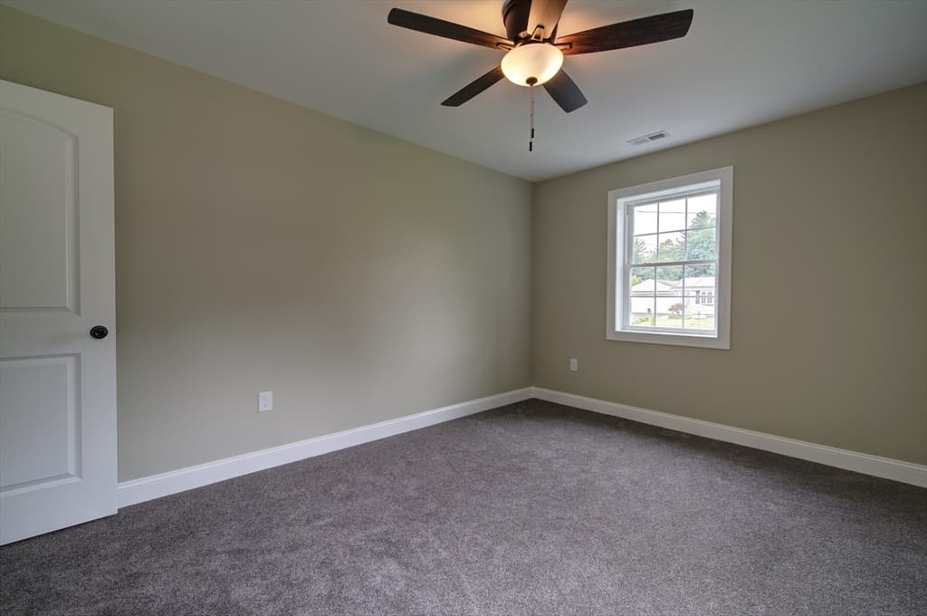 42 Roy St, Ludlow MA 01056 photo 35