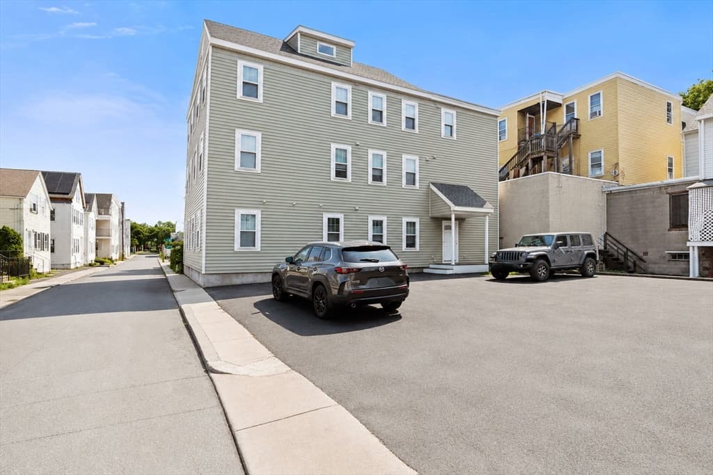 55 Cherry St # 1, Chelsea MA 02150 photo 33
