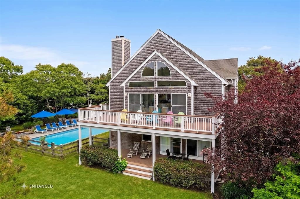 9 Thaxter Ln, Edgartown MA 02539