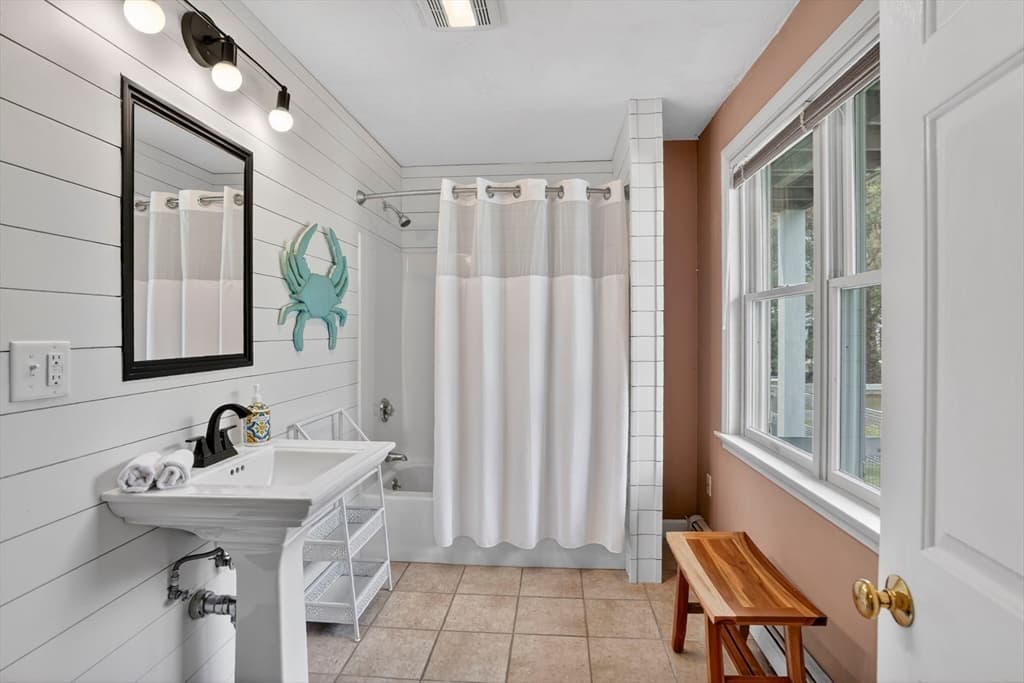 9 Thaxter Ln, Edgartown MA 02539 photo 37